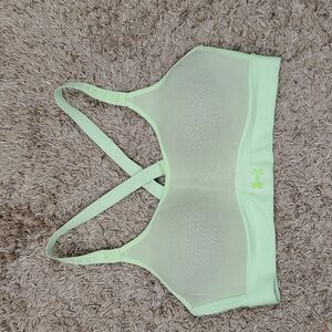 UA sports bra